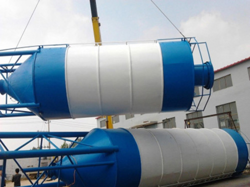 水泥（ní）倉（cāng）